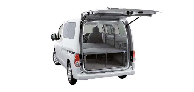 キャンピング仕様車